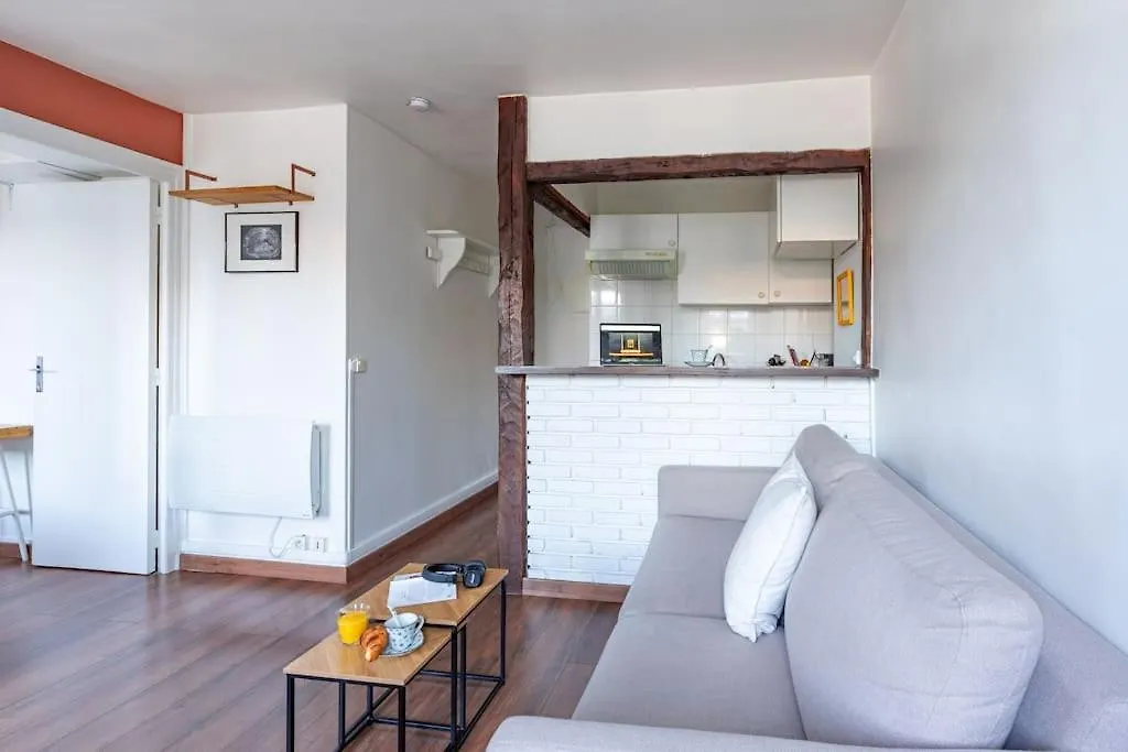 Comfortable Flat - Montparnasse Paris France